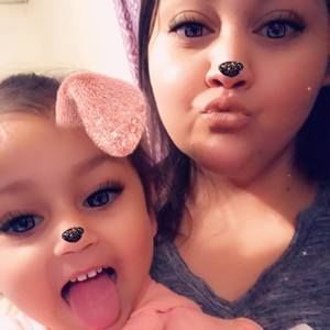 Meet your Posher, Perla